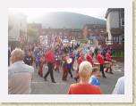 11September05 - Belfast with Caz 030 * The actual march * 2272 x 1704 * (842KB)